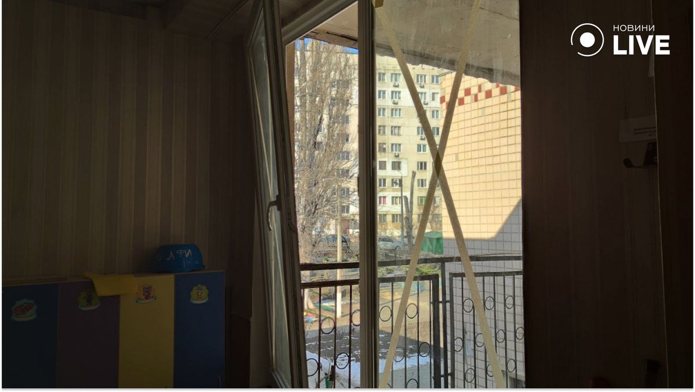 Практически уничтоженный детсад — последствия атаки на Одессу - фото 4