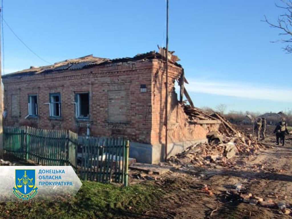 последствия обстрела в Донецкой области