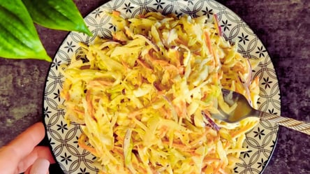 Салат із звичайної старої капусти: родзинка рецепта в смачному соусі - 285x160