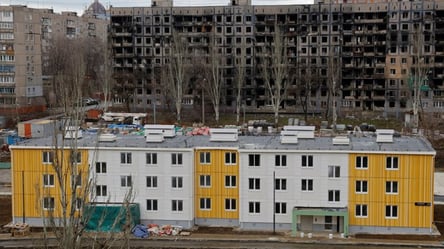 РФ строит "потемкинские деревни" в Мариуполе: что на самом деле происходит в городе - 285x160