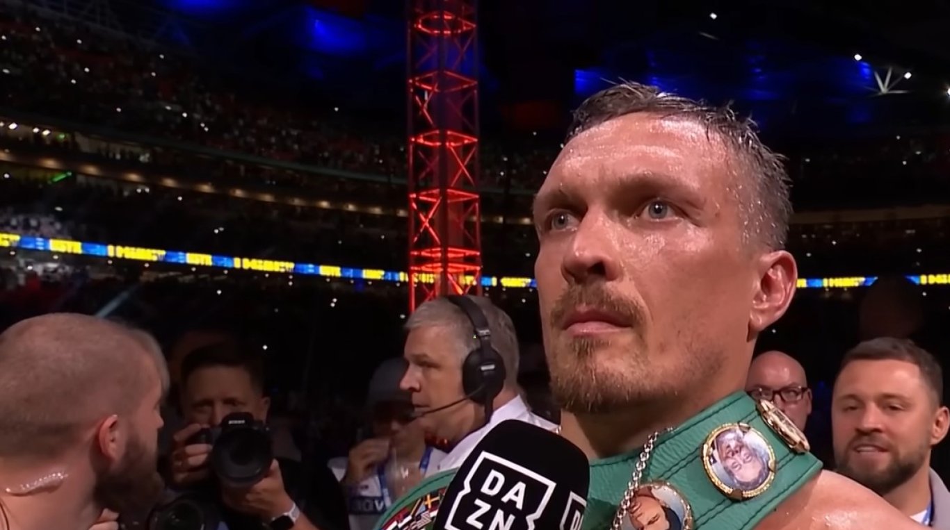 Александр Усик