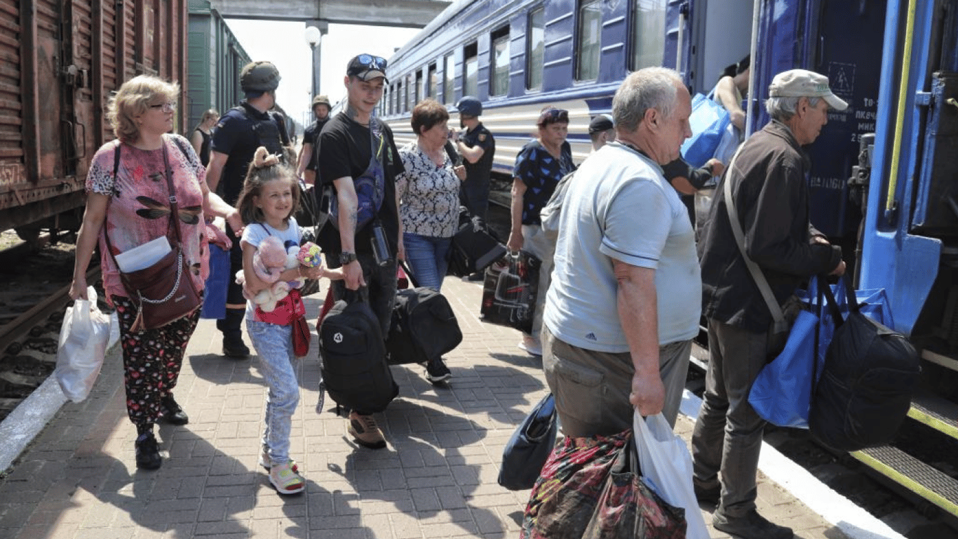 В Україні змінять допомогу ВПО — в Мінсоцполітики розповіли деталі