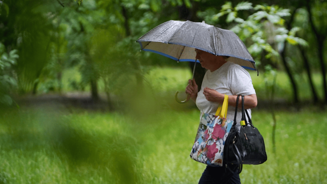 Прогноз погоди на 16 липня - де пройдуть дощі з грозами.