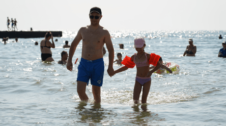 Чорне море ще тепле — яка температура води в Одесі сьогодні - 285x160