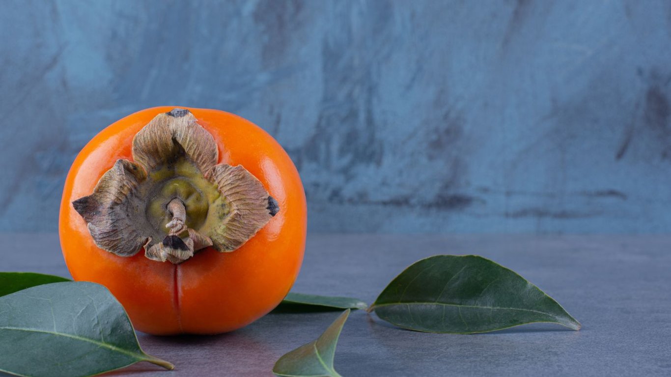 чому хурма терпка