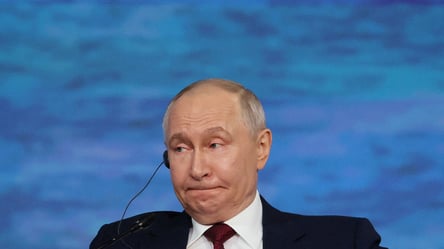 Ексчиновник ЦРУ назвав умови для початку протестів у Росії - 285x160