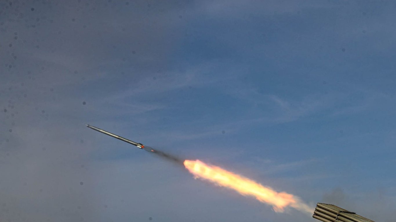 В Україні оголошено повітряну тривогу — куди летять ракети
