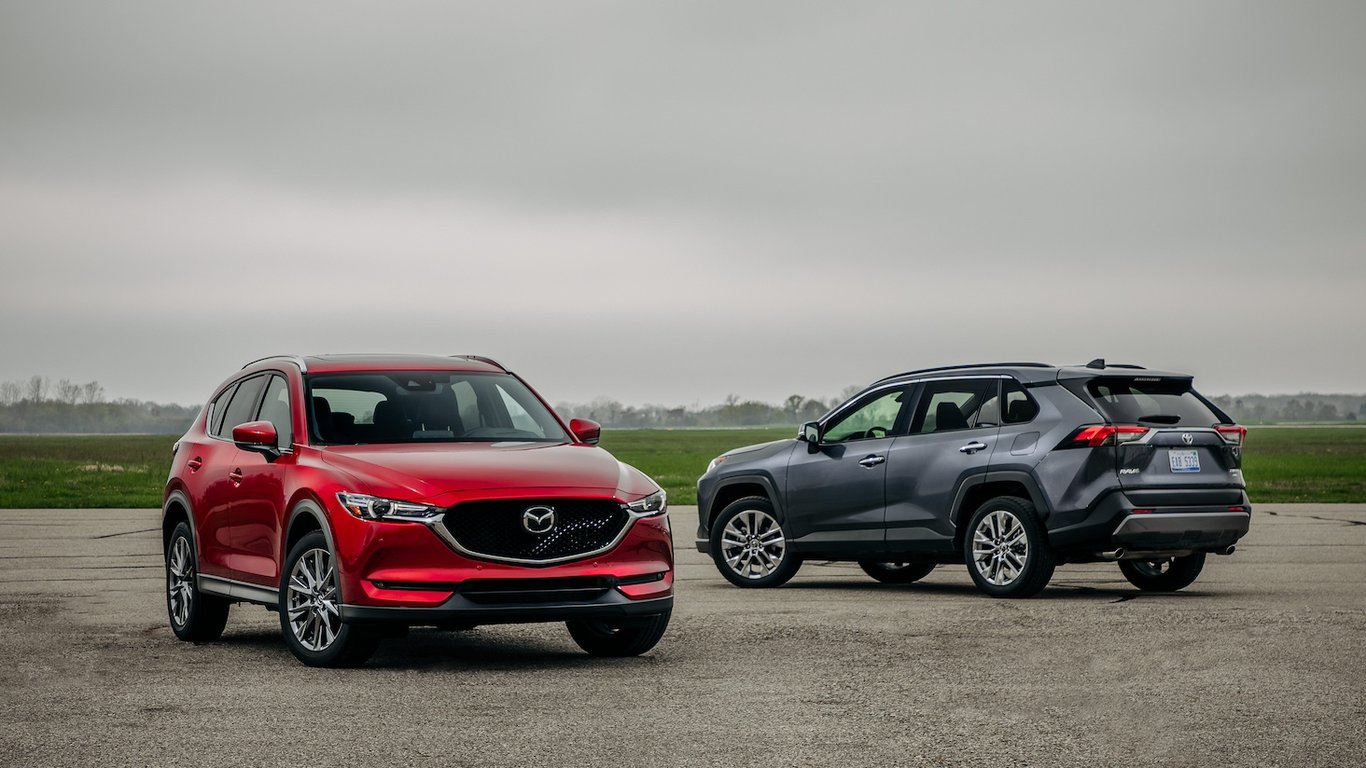 Toyota чи Mazda: які автомобілі знецінюються швидше