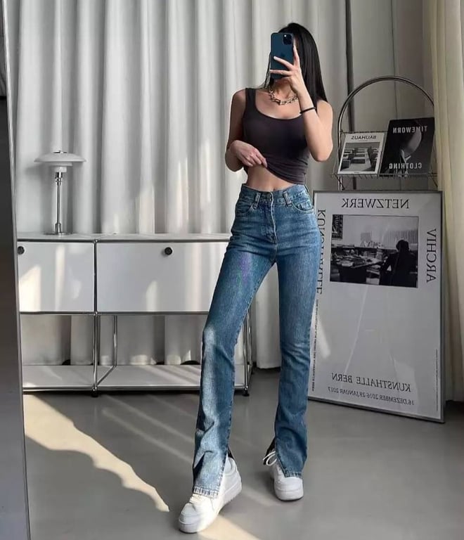 Вузькі джинси повертаються в моду