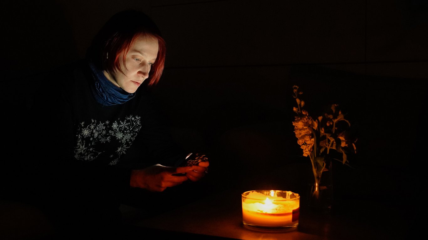 Во всех областях завтра будут отключать свет из-за атак России