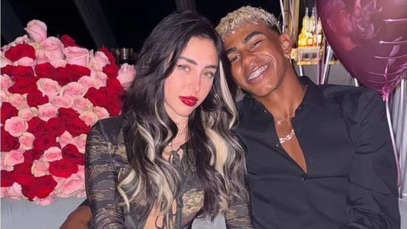 Девушка Ламина Ямала