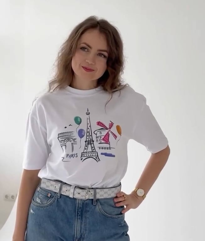 An original T-shirt that everyone should have