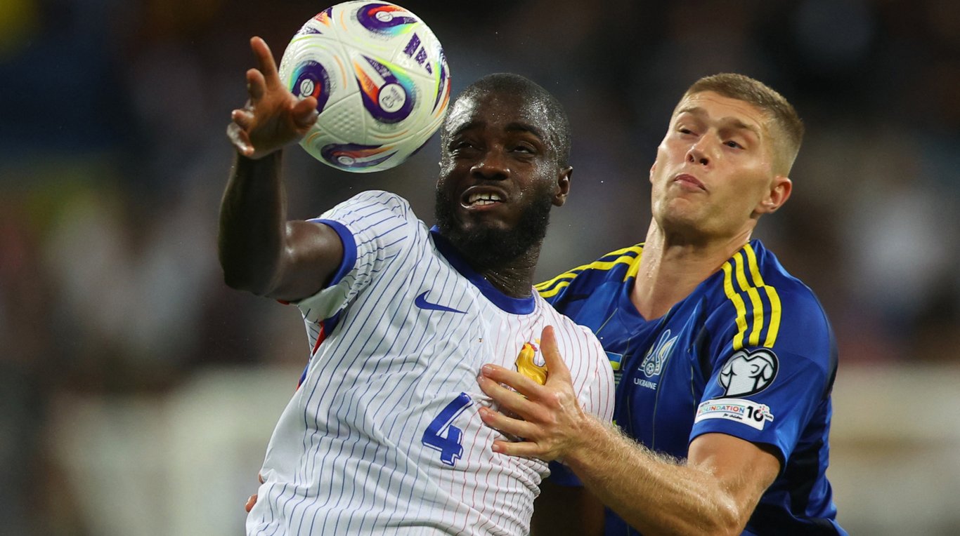 Артем Довбик