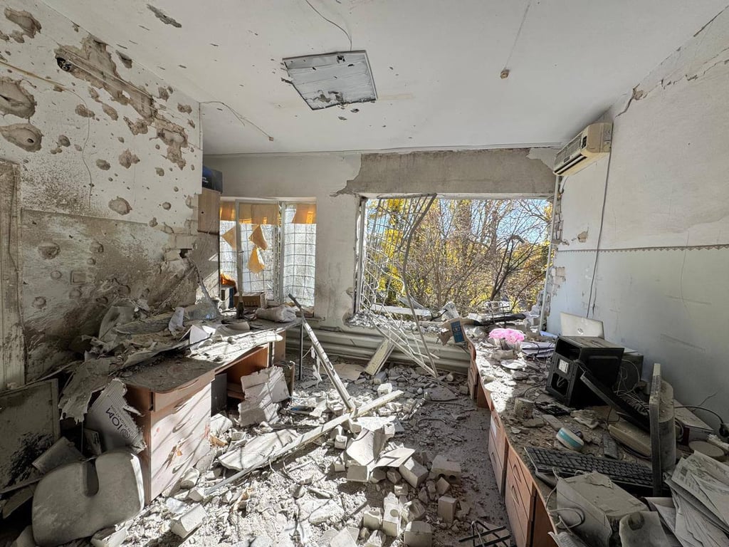 Росіяни обстріляли дитячу лікарню у Херсоні