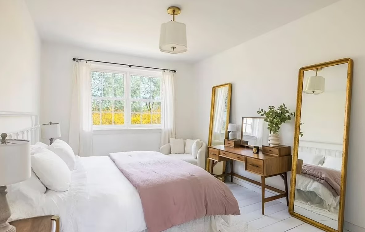 Дрю Бэрримор продает свое имение