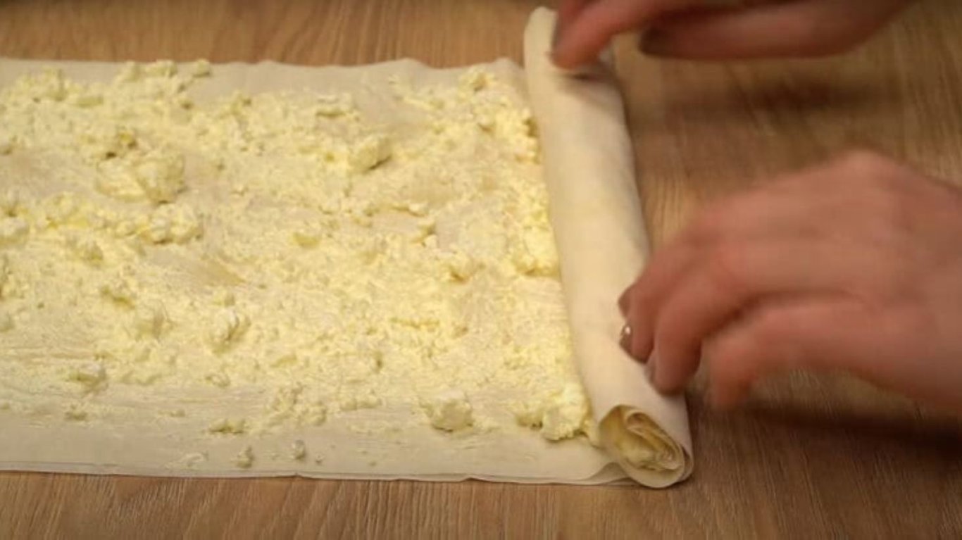 смачна запіканка з тістом філо 