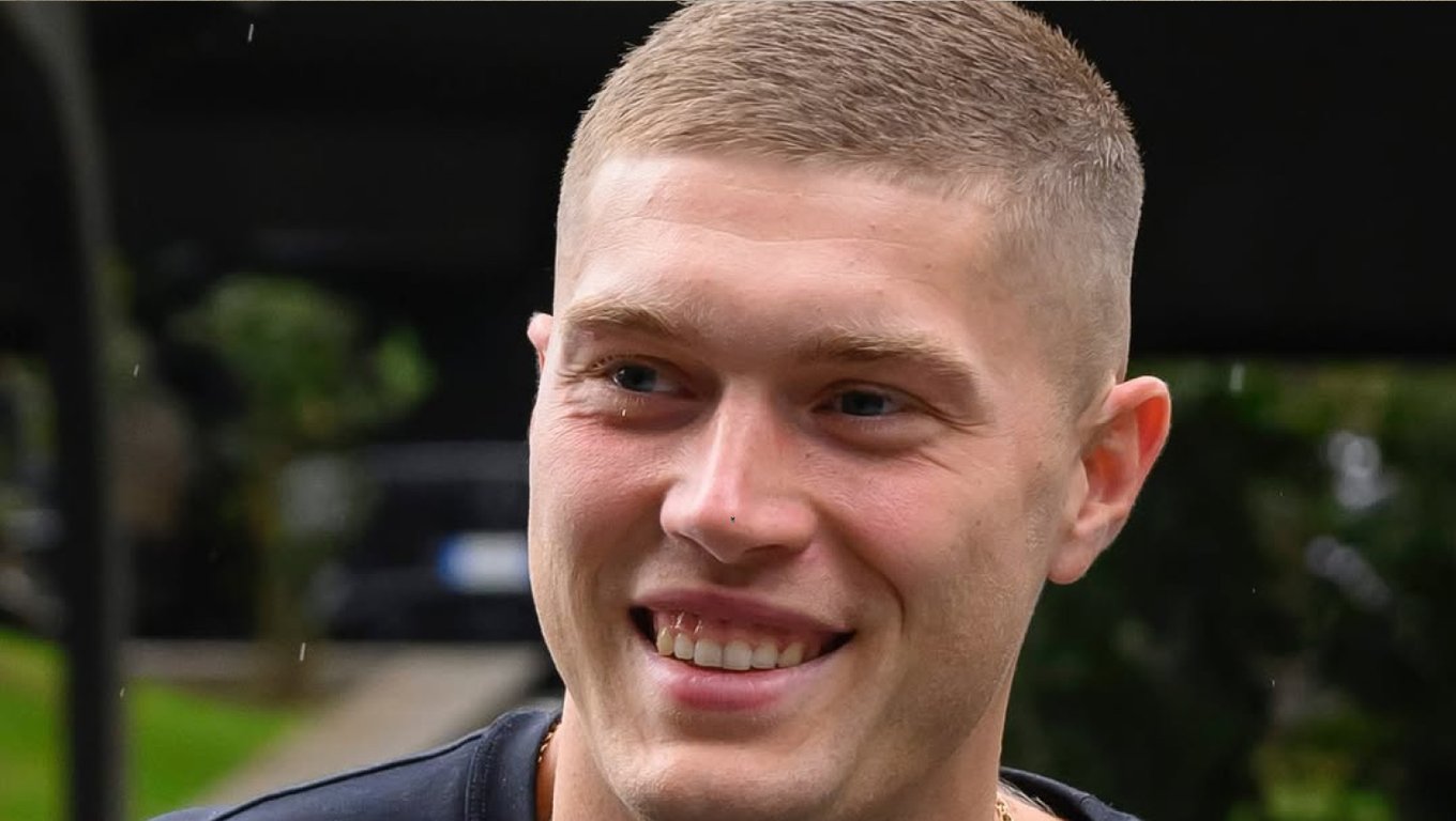 Артем Довбик