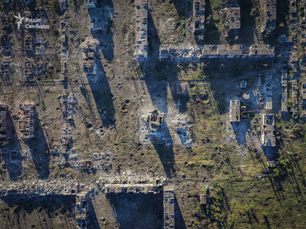 Знищений мікрорайон Канал у Часовому Яру. Фото: Радіо Свобода/Telegram