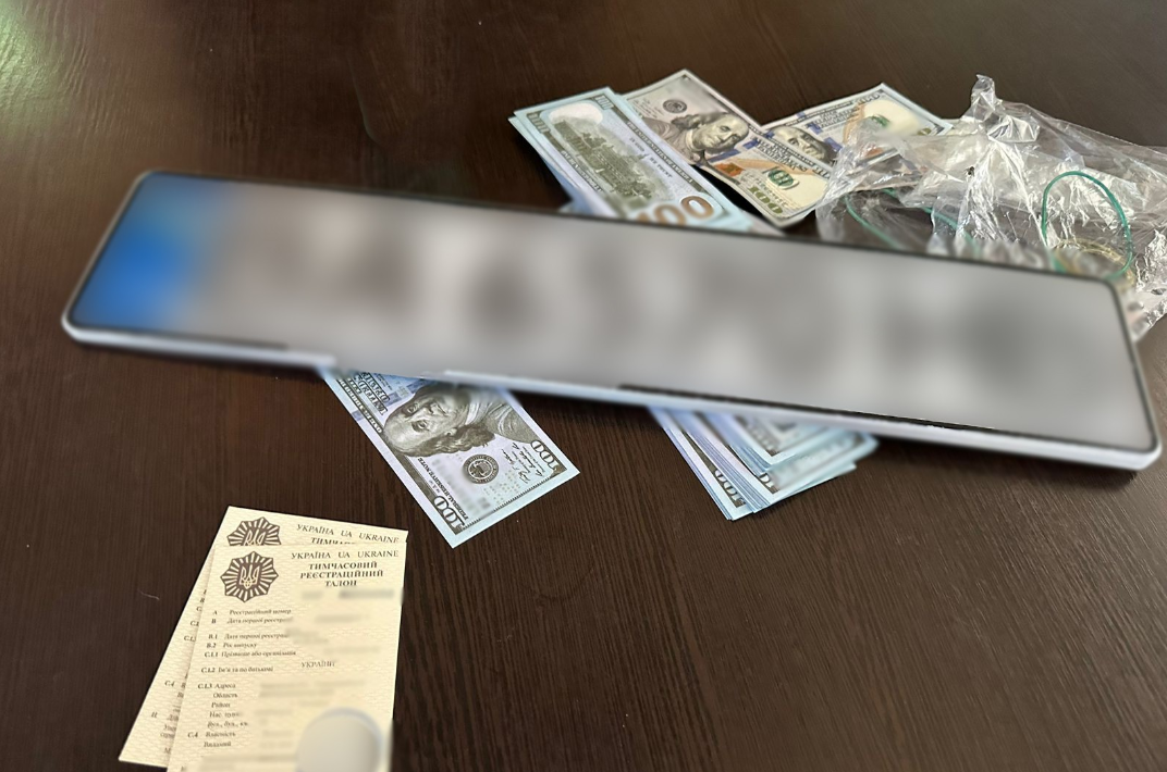 Обшуки у ділків на Одещині