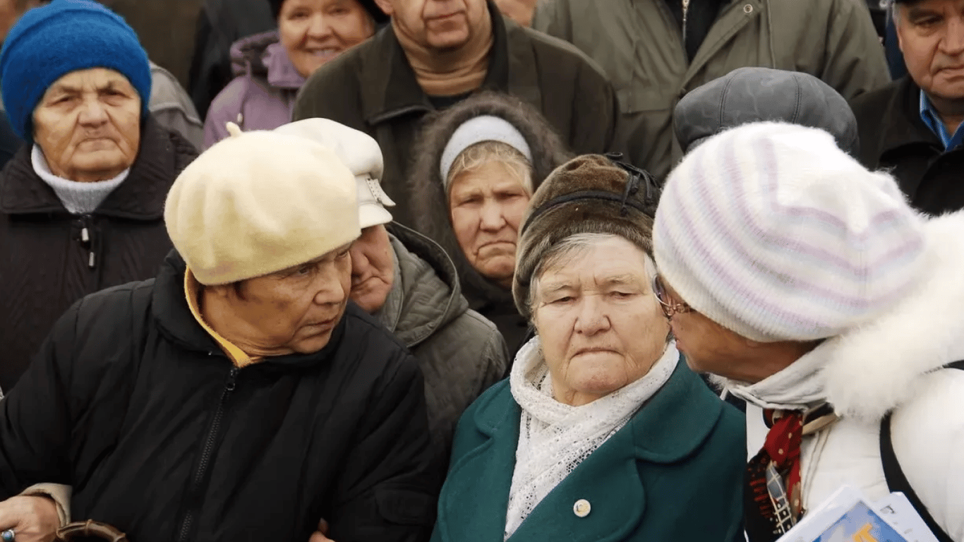 Хто може позачергово вийти на пенсію в Україні