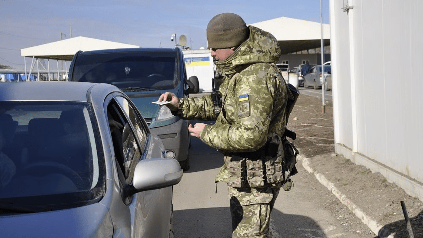 Мобилизация автомобилей в Украине — кто должен немедленно предоставить данные в военкомат