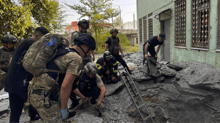 У Запоріжжі помер чоловік, якого дістали з-під завалів — деталі - 285x160