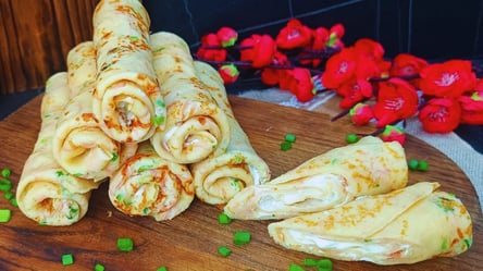 Млинці зі солоною начинкою за 15 хвилин: варіант смачного сніданку - 285x160