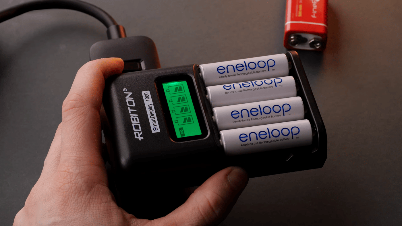 Аккумуляторные батарейки, способные возобновлять заряд