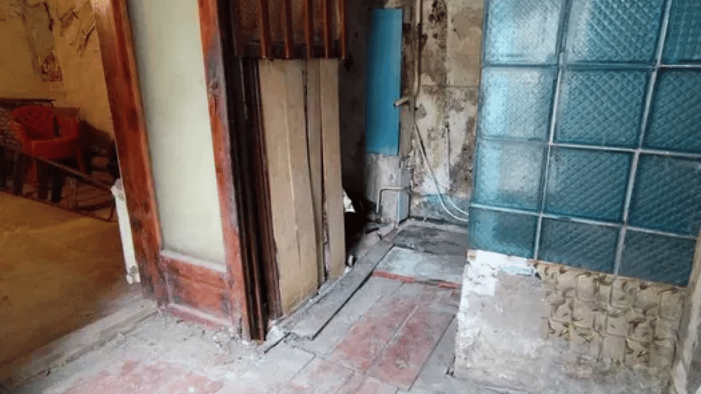 Продадуть за 15 тис. доларів — як виглядає найбільш занедбана квартира в Одесі - фото 5