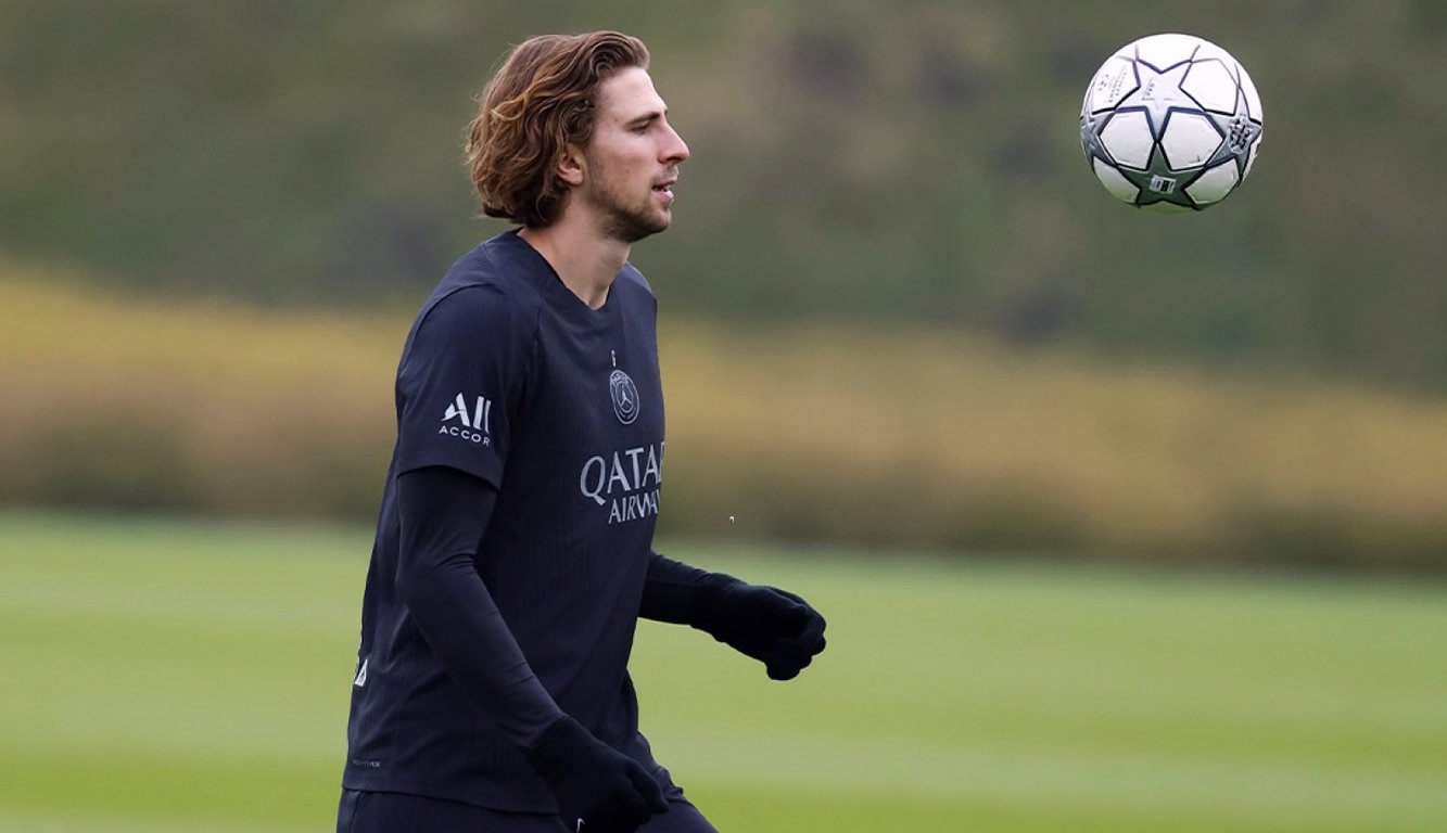 Илья Забарный