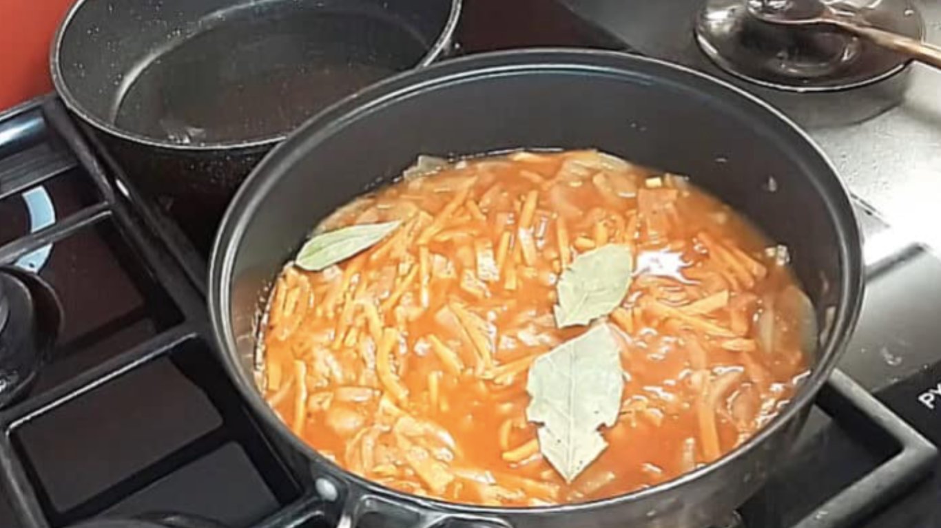 рецепт хека в соусі