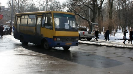 Во Львове заключили водителя маршрутки за наезд на девушку в центре города - 285x160