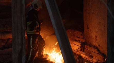 Нічний удар по Києву: постраждали люди - 304x171