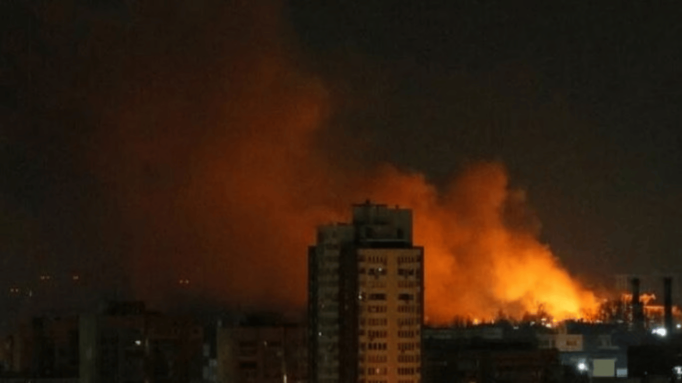 Взрывы в Киеве ночью 13 июля
