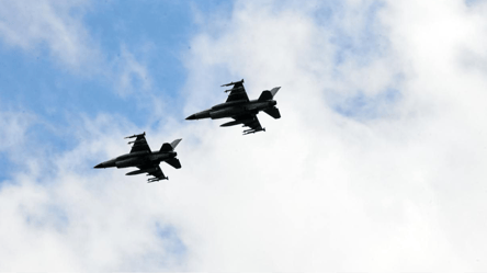 Румыния поднимала F-16 во время атаки на Одесчину — что известно - 290x166