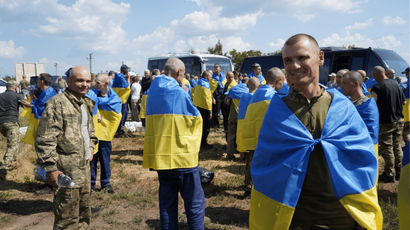 Повернення українців з полону — запуск проєкту Хочу к своим