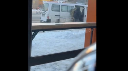 Рейди ТЦК в Одесі — військові знову зупинили маршрутку - 285x160