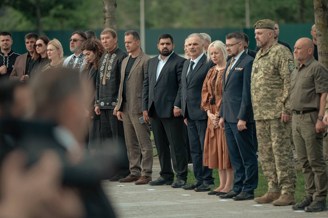 Ткаченко долучився до церемонії перепохованні Євгена Коновальця - фото 3