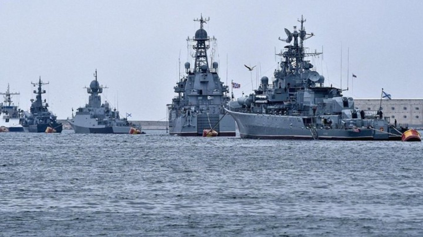 Черноморский флот РФ снова вышел на дежурство