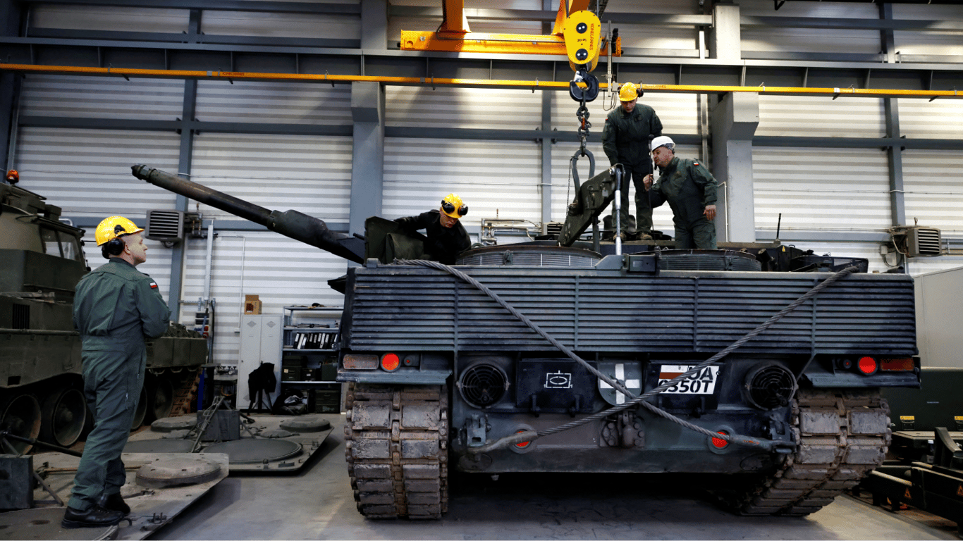 Резников рассказал, как быстро ВСУ освоят танки Leopard 2