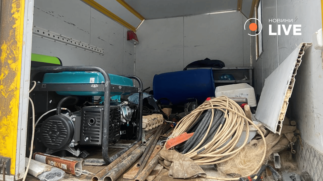 Працівники УЗ повертають тепло киянам