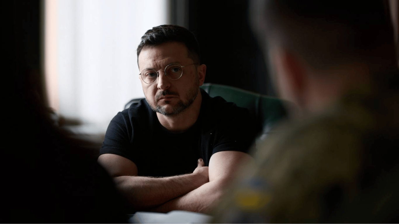 Зростання виплат і нові контракти: Зеленський анонсував реформу армії