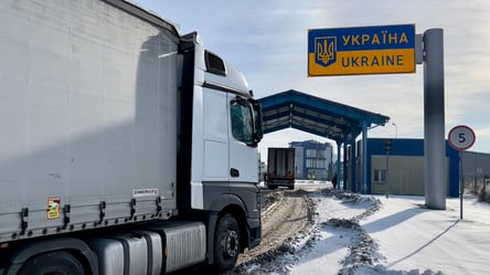 Водіям доведеться витратити години — черги на кордоні України - 290x166