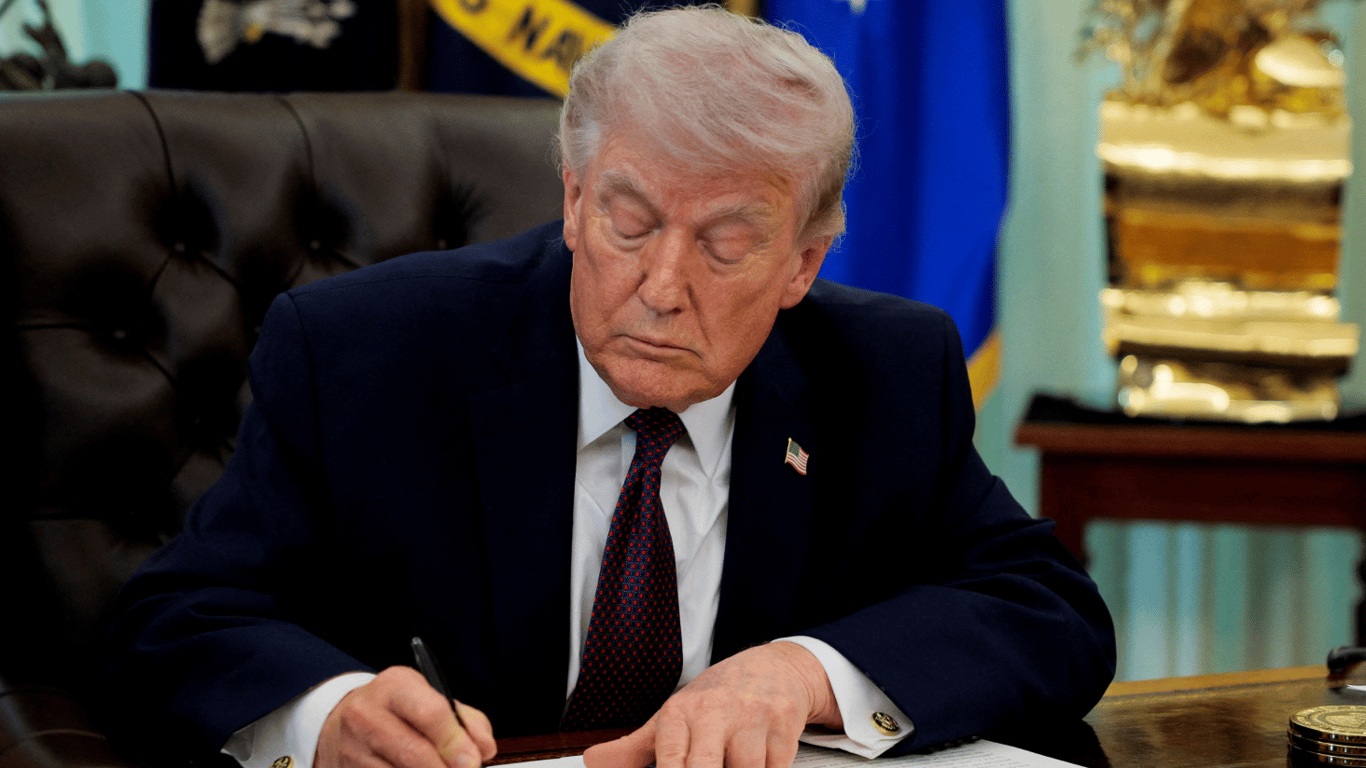 Трамп хоче скасувати громадянство США за правом народження