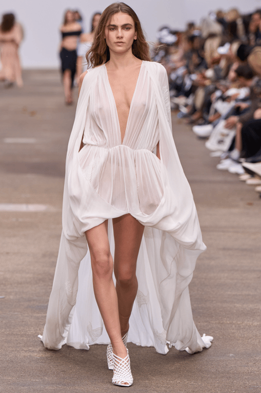 Драпіровані сукні ідеальний вибір для урочистих подій