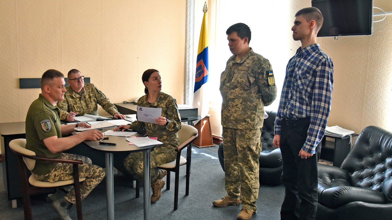 Деталі бронювання від призову, що відомо про відсотки заброньованих