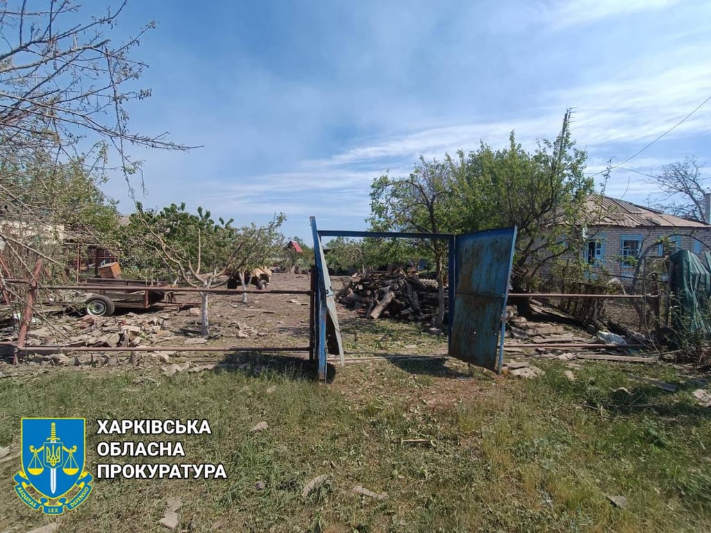 Рятувальники та правоохоронці документують воєнні злочини Росії на Харківщині