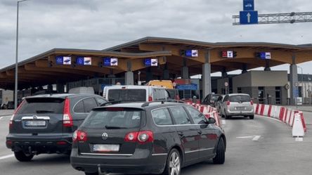 Складнощі з виїздом у Молдову — ситуація на трасі Одеса-Рені - 285x160