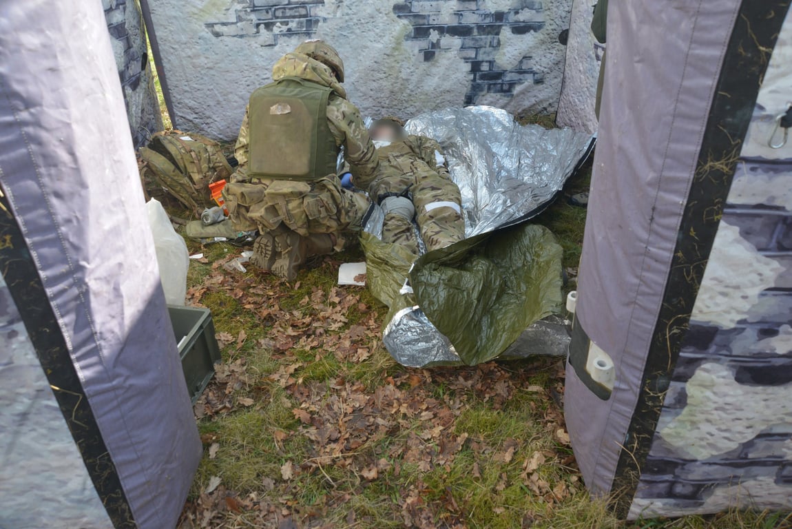 Україні військові пройшли навчання з тактичної медицини у Британії — кадри від Генштабу - фото 3
