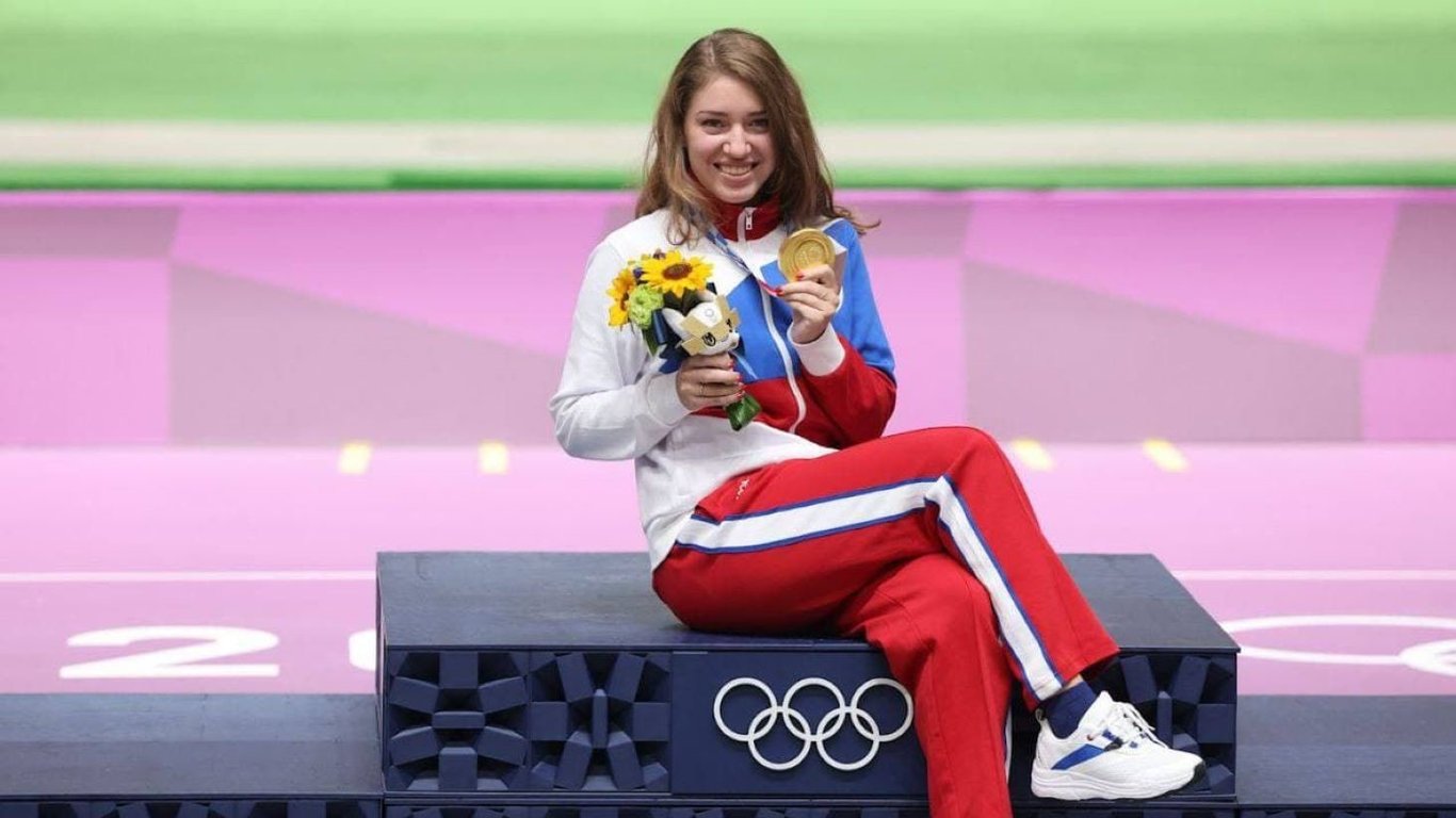 Олимпийскую чемпионку из России не пустили на Игры-2024 — она военнослужащая